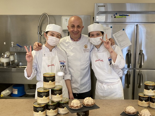 製菓外来講習 M.Jean-Jacques BORNE（ｼﾞｬﾝ=ｼﾞｬｯｸ･ﾎﾞﾙﾇ氏）